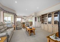 living-room-8260362_1280.jpg