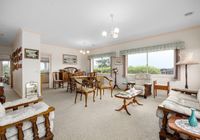 living-room-8260354_1280.jpg