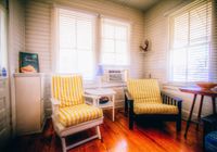 livingroom-349688_1280.jpg