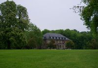 villa-1285446_1280.jpg