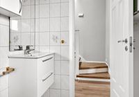 bathroom-8501743_1280.jpg