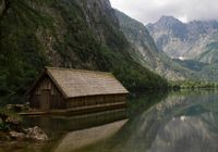 lake-7223904_1280.jpg