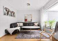 living-room-8260315_1280.jpg