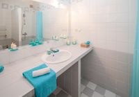 bathroom-2094716_1280