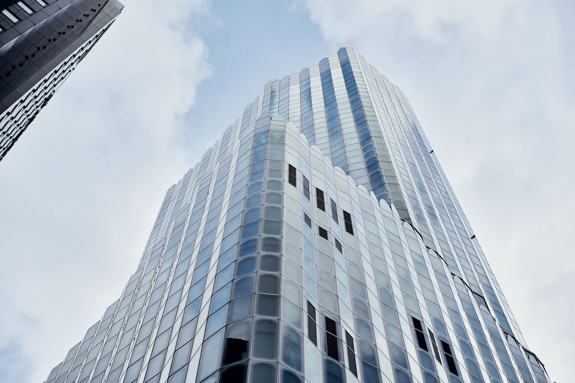 Modern skyscraper under bright daylight