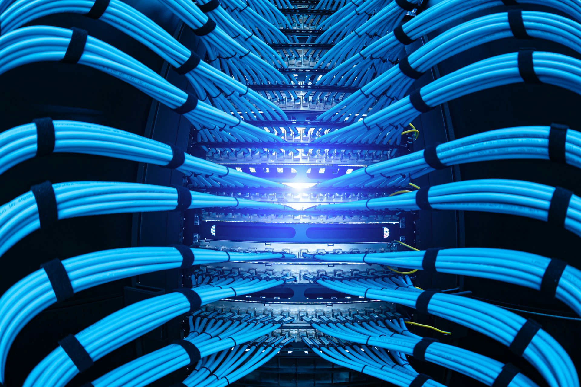 Data center tokenization: how issuers bring the AI real estate boom on-chain