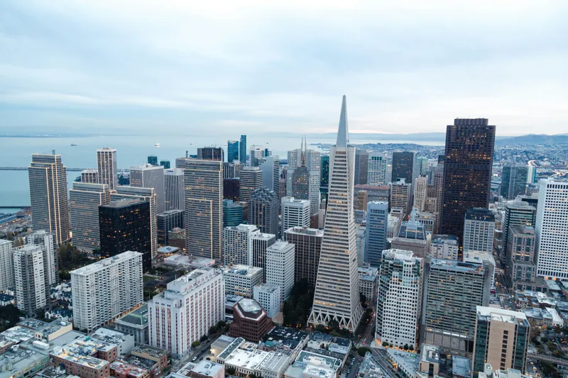 Bitcoin.com and Dinari Bring Tokenized Equities Global