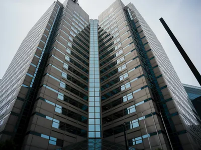 Modern skyscraper under bright daylight