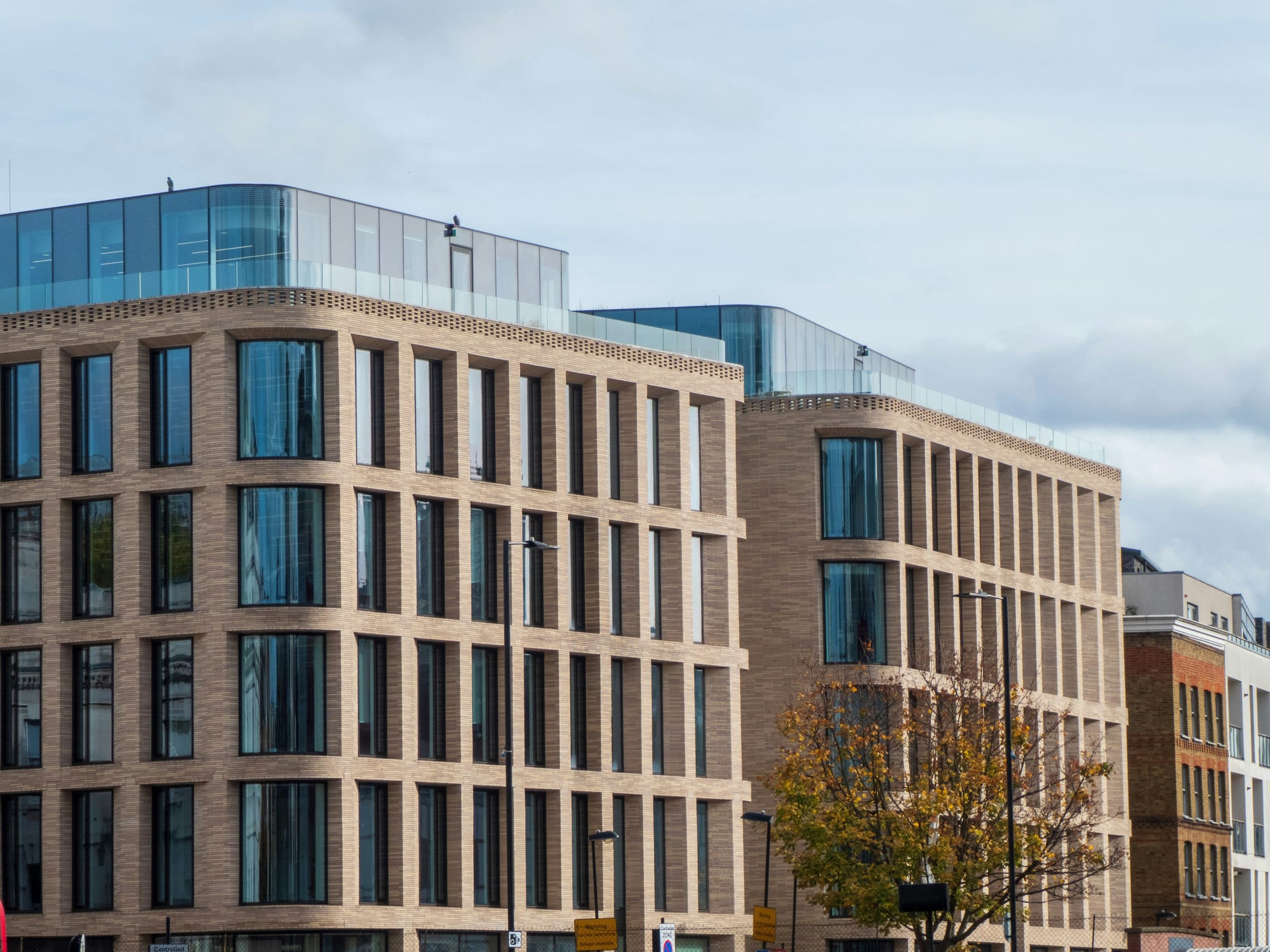 Commercial real estate tokenization 2026: offices, warehouses, and data centers go on-chain