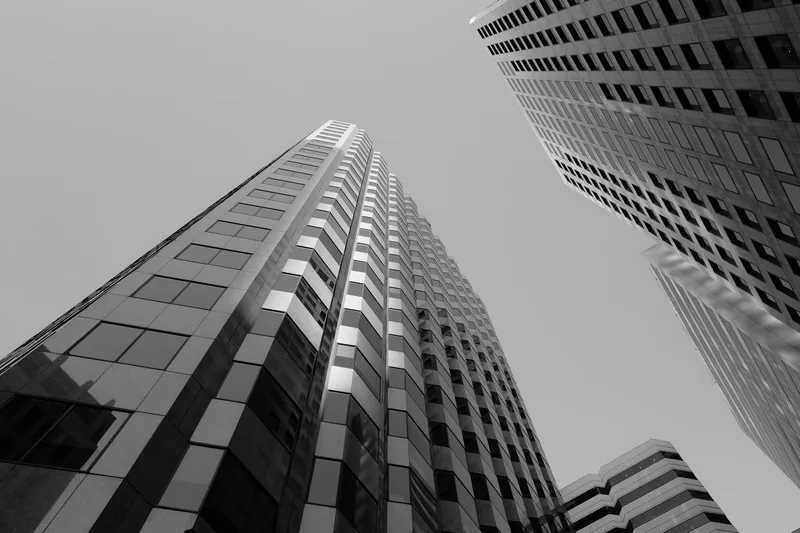 Modern skyscraper under bright daylight