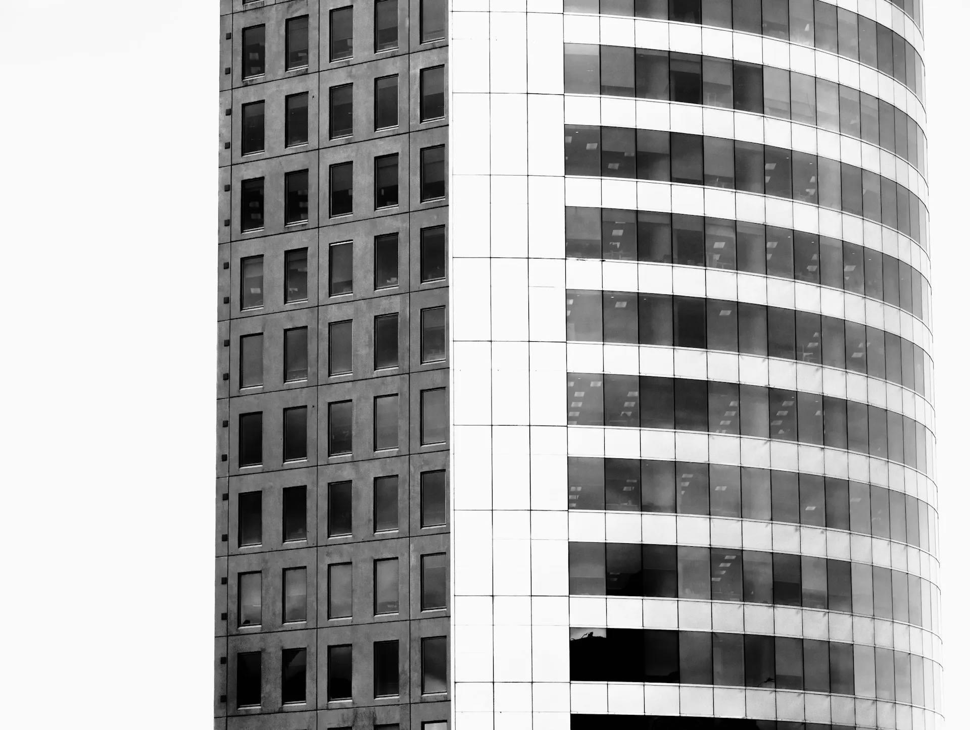 Modern skyscraper under bright daylight